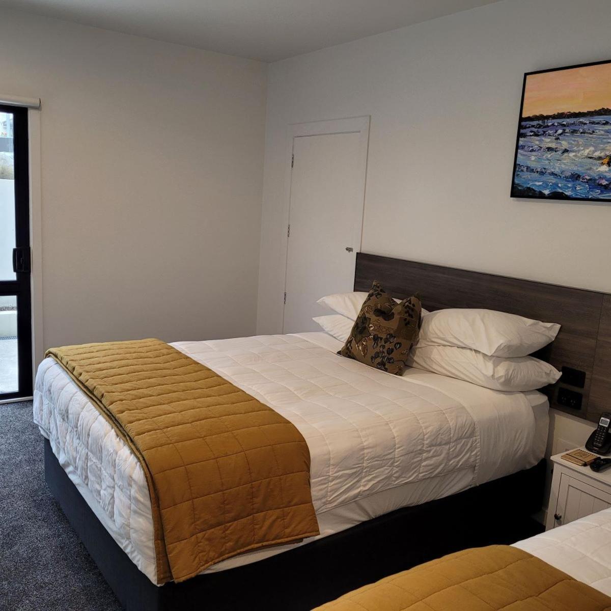 The Devon Hotel&centro de conferencias New Plymouth Exterior foto